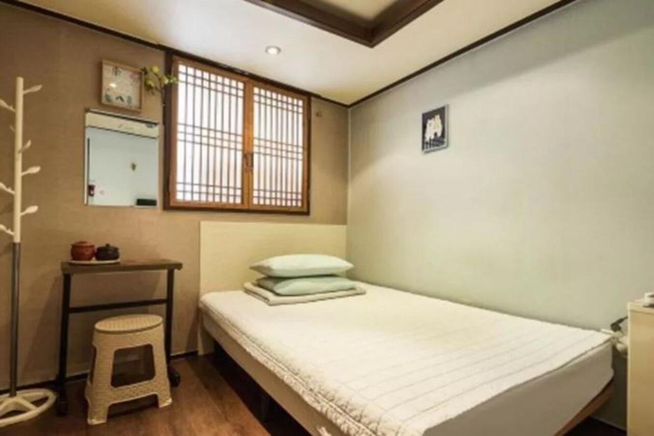 Red Panda Hotel Seoul Exterior photo